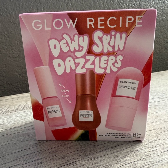 Glow Recipe Dewy Skin Dazzler Mini Kit - Picture 2 of 2